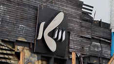 Prédio da boate Kiss começa a ser demolido para construção de memorial