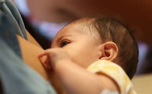 Amamentar mais de um ano reduz risco de câncer de mama