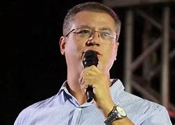 Guanambi: Deputado proíbe que nome de aliado seja pronunciado em sua emissora de rádio