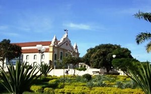 Homem de 31 anos é preso acusado de beijar criança de 10 em Riacho de Santana