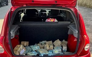 Polícia encontra R$ 1 milhão em porta-malas de carro abandonado em São Luís