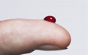 Exame de sangue consegue prever Parkinson com 7 anos de antecedência