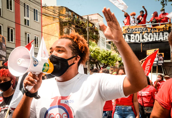 Mais de 30 cidades baianas realizam atos pelo impeachment de Bolsonaro