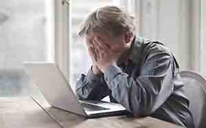 Homem assina conteúdo erótico e descobre que filha era a modelo desejada