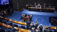 Governo deve ter nova derrota no Senado nesta terça com PL das Saidinhas