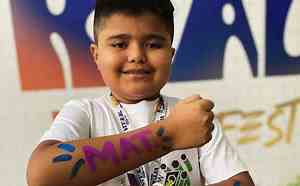 Menino de 11 anos consegue autorização da Justiça para cursar universidade pública