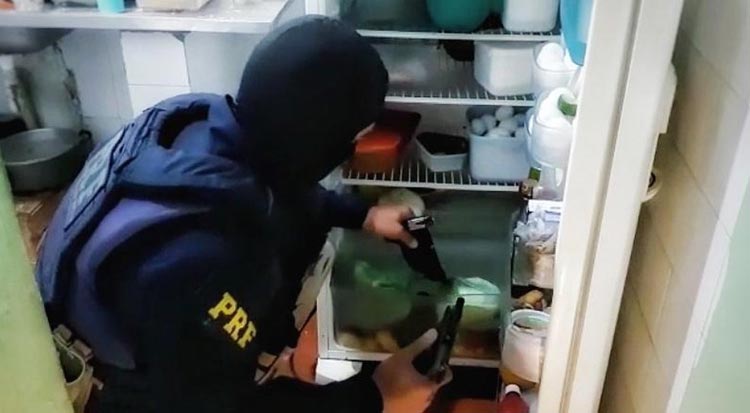 'Operação Alcateia': Quatro PMs são presos em ação para combater milícia e tenente-coronel foi afastado  