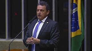 Após procedimento de saúde, deputado federal Charles Fernandes retoma agenda de trabalho