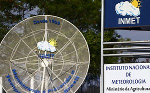 Cortes no orçamento do Inmet provoca demissões e prejudica dados do tempo no Brasil