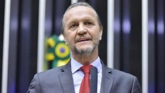 Limite de R$ 6 bi para fundo do ensino médio em 2023 acelera na Câmara