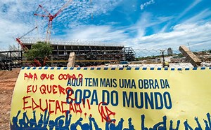 Dez anos depois, obras prometidas para a Copa do Mundo seguem incompletas