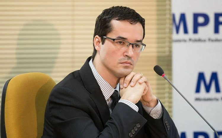 Procurador Deltan Dallagnol sai do MPF e vai entrar para a política