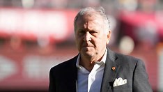 Zico é assaltado em Paris e tem prejuízo de R$ 3 milhões