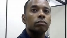 Robinho deixa isolamento e passa a dividir cela com outro preso