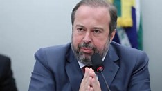 Ministro de Minas e Energia defende volta do horário de verão