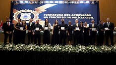 Polícia Civil forma 712 novos delegados, escrivães e investigadores