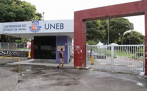 Professores de universidades baianas paralisam nesta quinta; grupo cobra reajustes