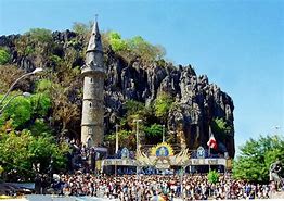 Mais de 150 mil fiéis acompanham último dia de celebração ao Bom Jesus da Lapa