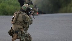 Internações por armas de fogos em hospitais na Bahia caem pela metade em dois anos; número de óbitos também diminui 