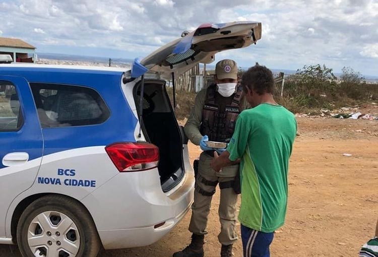 Covid-19: Famílias de Vitória da Conquista recebem refeições 