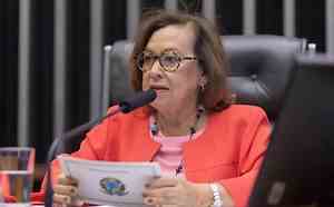 Lídice apresenta projeto de lei federal para garantir segurança de entregadores e usuários de aplicativos  