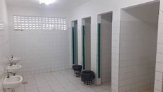 Projeto contra uso de banheiro em escola com base na identidade de gênero avança no Senado