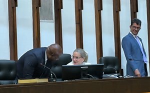 Ivana Bastos lidera votação e é eleita destaque parlamentar de 2025 na AL-BA