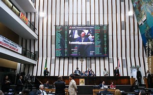 ALBA aprova reajuste de 4% nos salários do funcionalismo