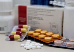 Farmacêuticas pedem isenção para antidepressivos, antigripais e remédios para dor