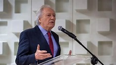 Lewandowski aceita convite de Lula e substituirá Flávio Dino no Ministério da Justiça